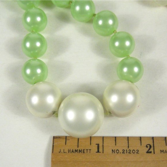 Imitation Pearl Beaded Necklace 32 inch Vintage 1960 1950 MOD MCM Strand - Picture 3 of 9